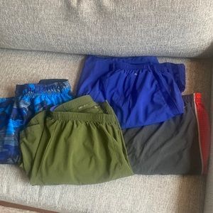 Lot of 4 Size Large Men’s Nike shorts